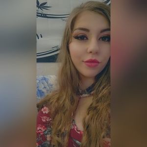 Meet your Posher, Alaina